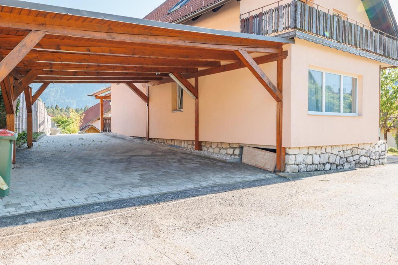 Ferienhaus Auszeit Natur Villach Eksteriør billede